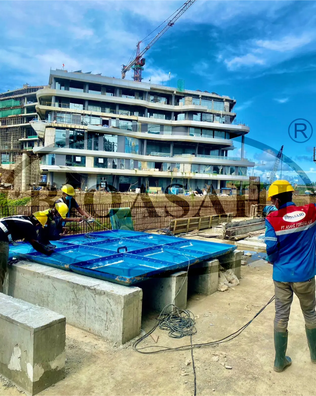 Sistem talang air dari bahan fiberglass